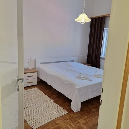 Dom Nazaret Apartment