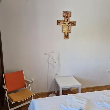 Dom Nazaret Apartment