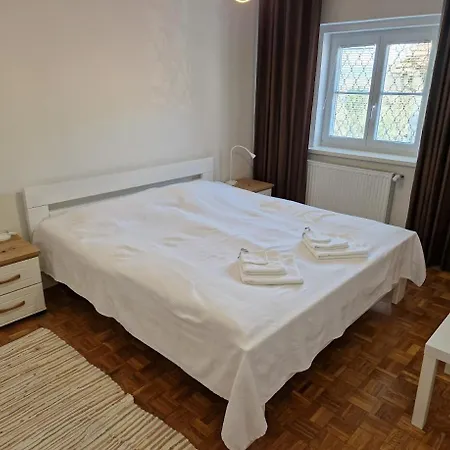 Dom Nazaret Apartment *